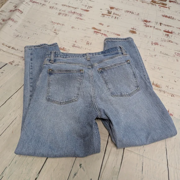 Abercrombie And Fitch The Mom High Rise Curve Love Jeans - Picture 7 of 8